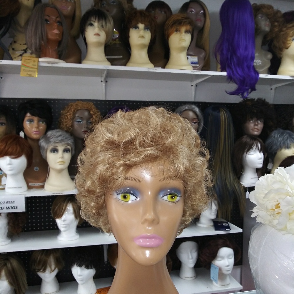Sold - Estetica Wig
